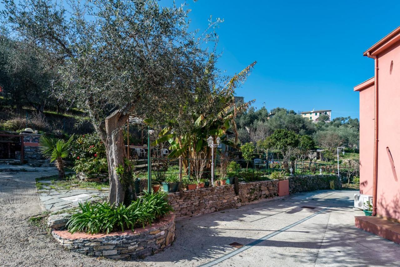 Alla Casa Rosa, Peaceful Apartment Surrounded By Greenery With Free Parking, Wifi & Air Conditioning Rapallo Exterior photo
