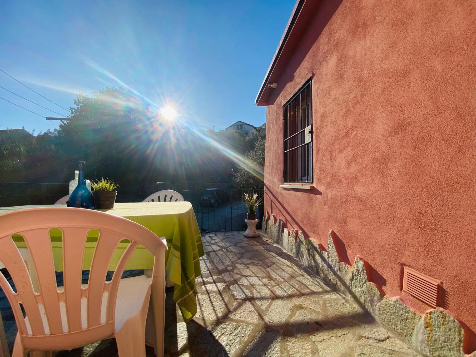 Alla Casa Rosa, Peaceful Apartment Surrounded By Greenery With Free Parking, Wifi & Air Conditioning Rapallo Exterior photo