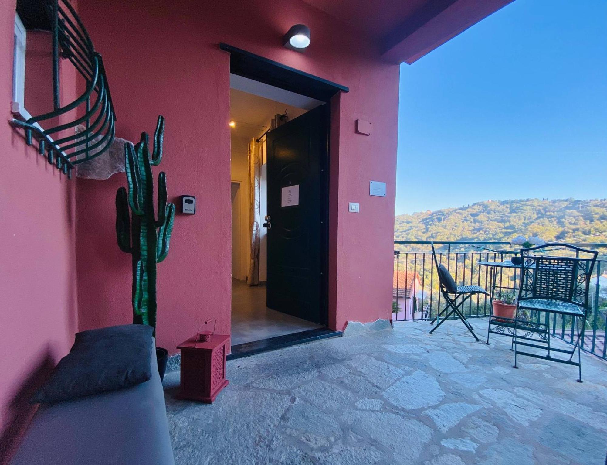 Alla Casa Rosa, Peaceful Apartment Surrounded By Greenery With Free Parking, Wifi & Air Conditioning Rapallo Exterior photo
