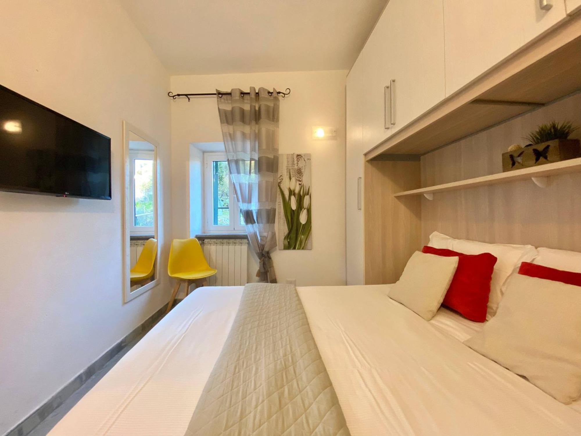 Alla Casa Rosa, Peaceful Apartment Surrounded By Greenery With Free Parking, Wifi & Air Conditioning Rapallo Exterior photo
